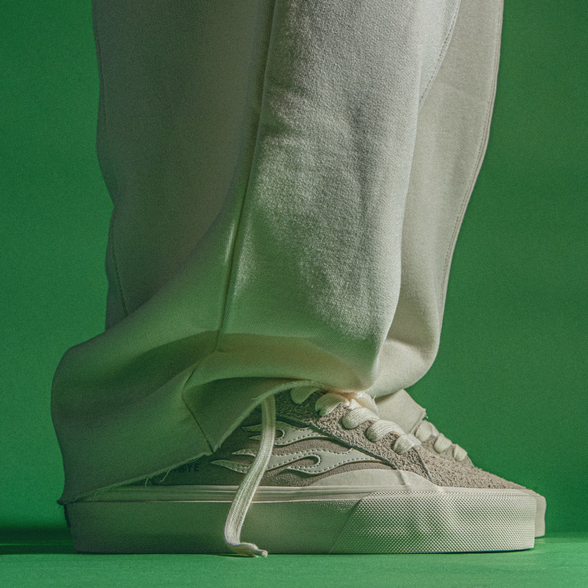 LOGAN - CREAM FLAME - Image 3