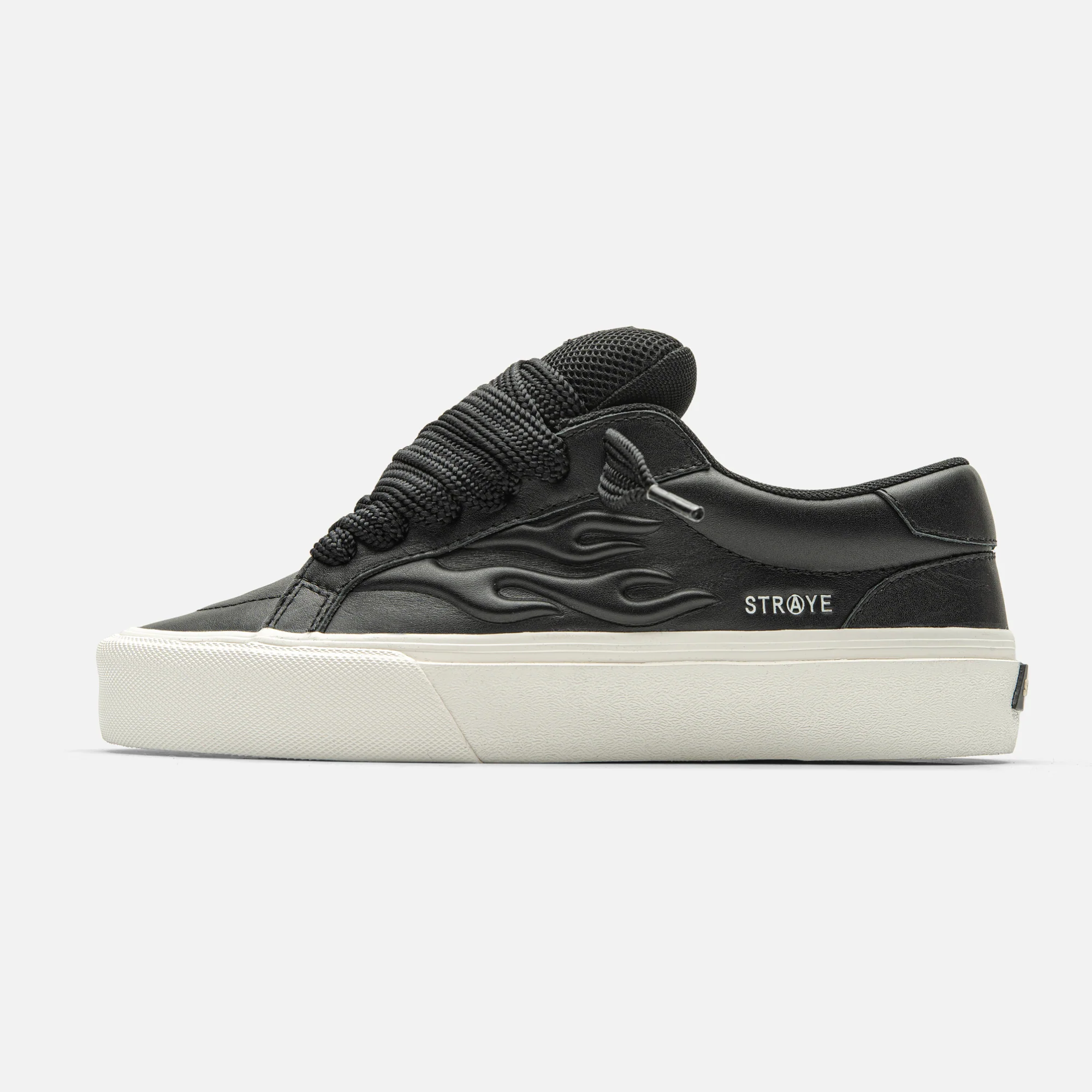 LOGAN PUFF - BLACK BEVEL
