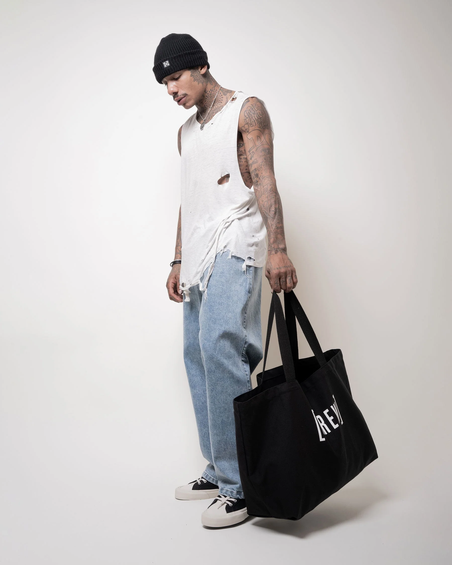 TOTELLY - BLACK - Image 3